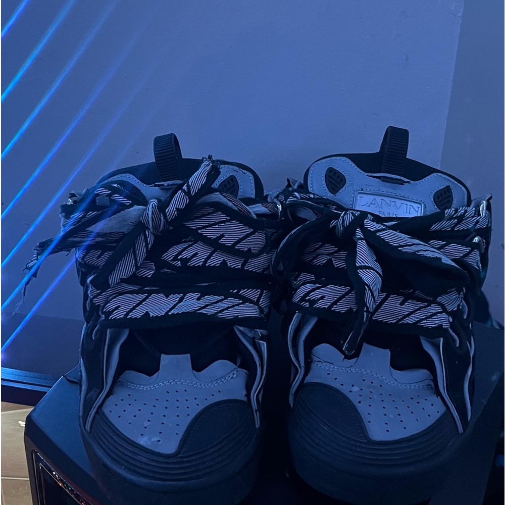 Lanvin curb sneaker size (42)